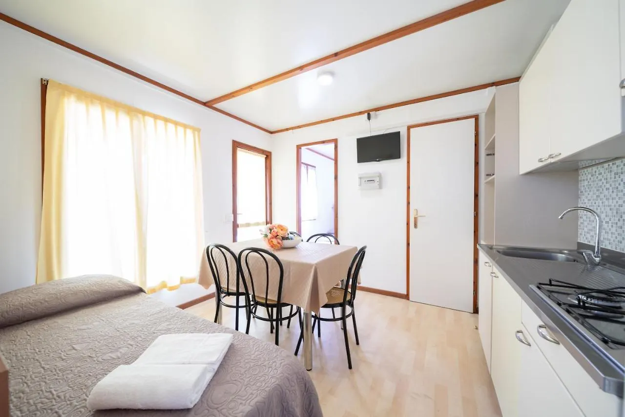 Vakantieboerderij Agriturismo E Agricamping Le Nosare Valeggio sul Mincio Italië