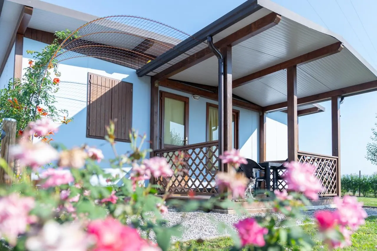 Agriturismo E Agricamping Le Nosare Valeggio sul Mincio Κατάλυμα σε φάρμα